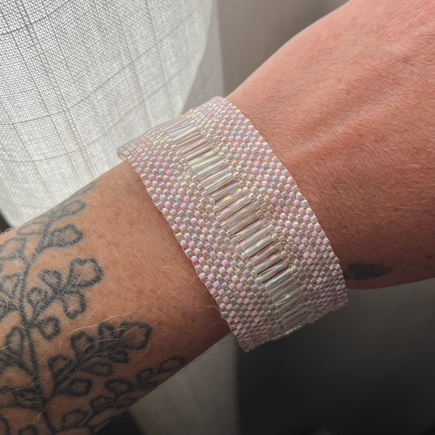 Iridescent White & Pink Beaded Bracelet