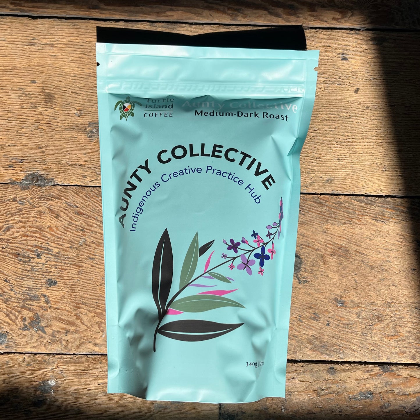 Aunty Collective | medium-dark roast | turtle island coffee roasters | 340g | 12oz