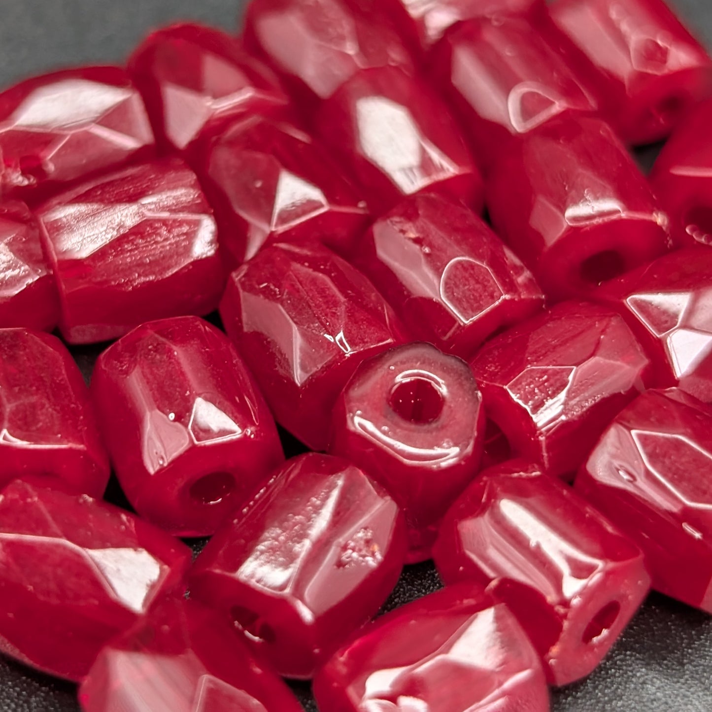 Trade Beads (7mm) | Dark Siam Red - 25 piece bags