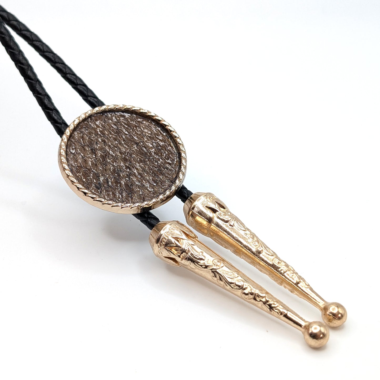 Brown Salmon Leather Pendant Bolo Tie in Gold
