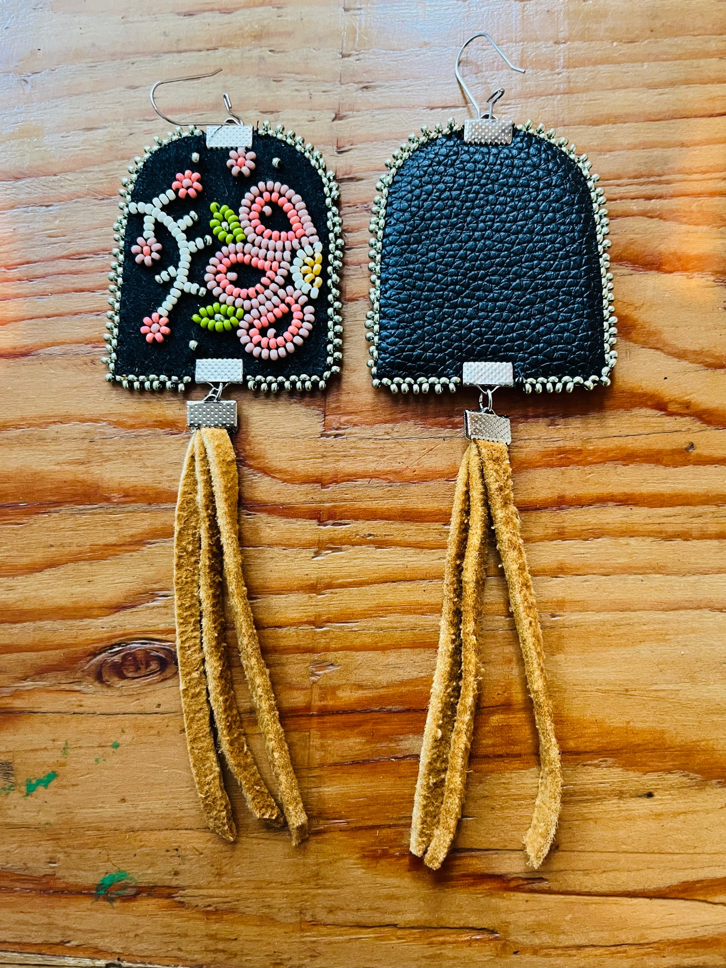 Window Pane Floral Metis Earrings