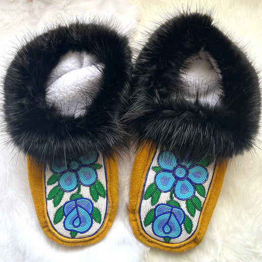 Moccasins Size 8.5