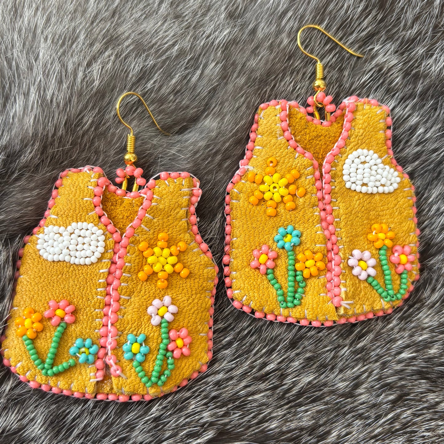 Flower Fields Beaded Vest Earrings