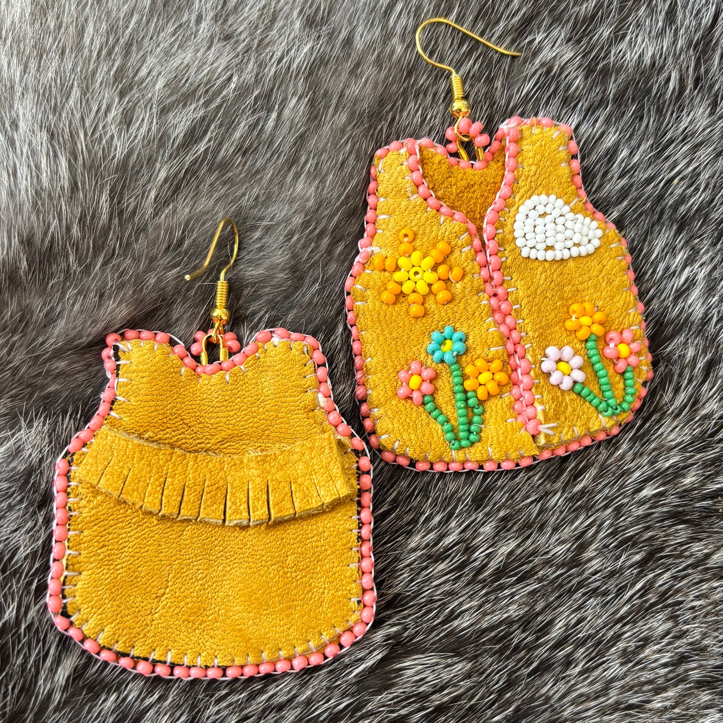 Flower Fields Beaded Vest Earrings