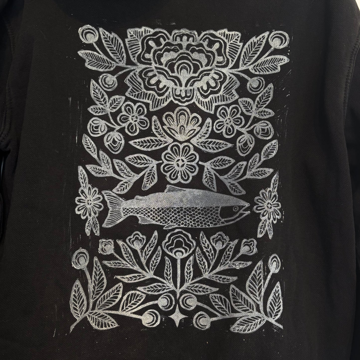 Métis Salmon Printed Kids Hoodie Size Large