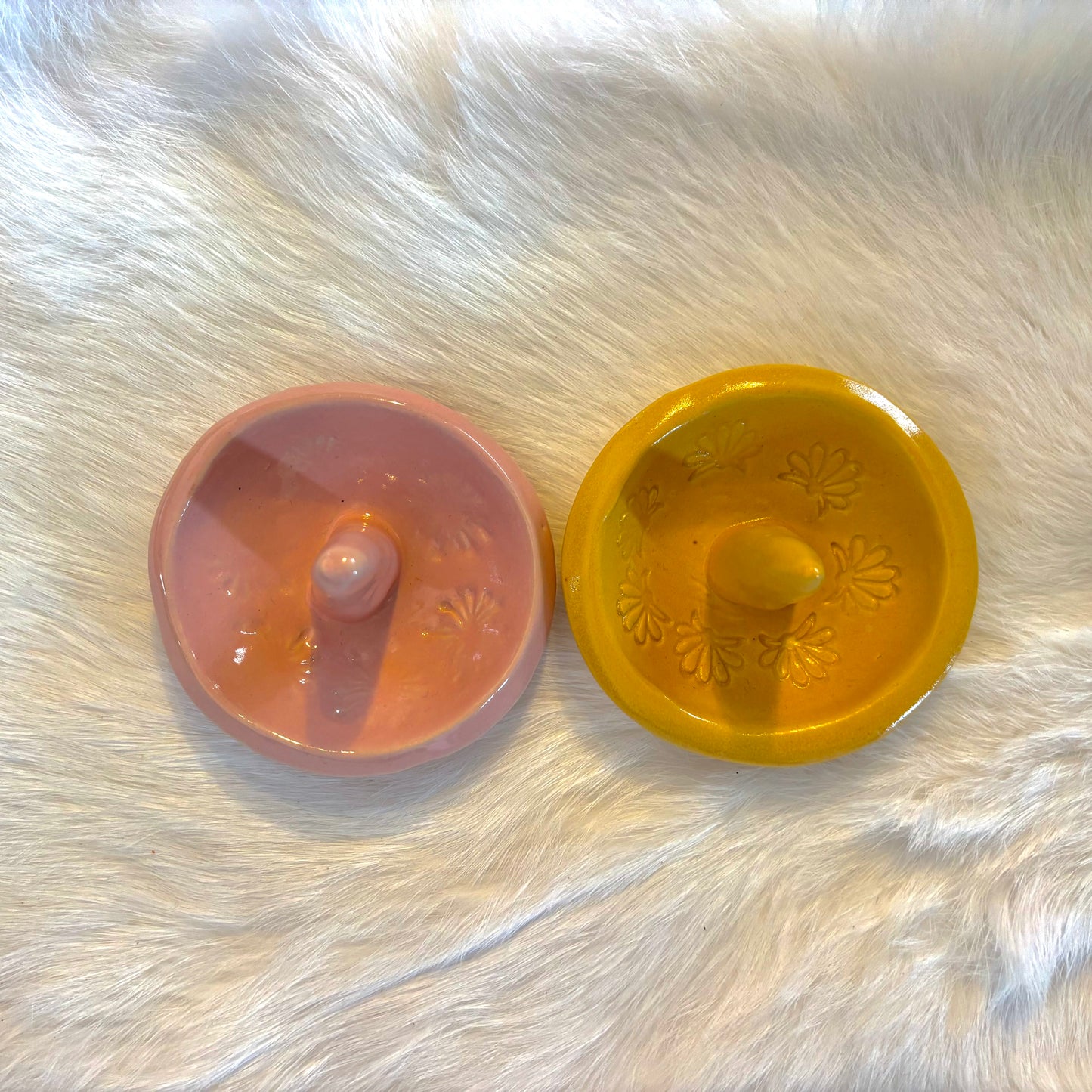 Ceramic Ring Holders
