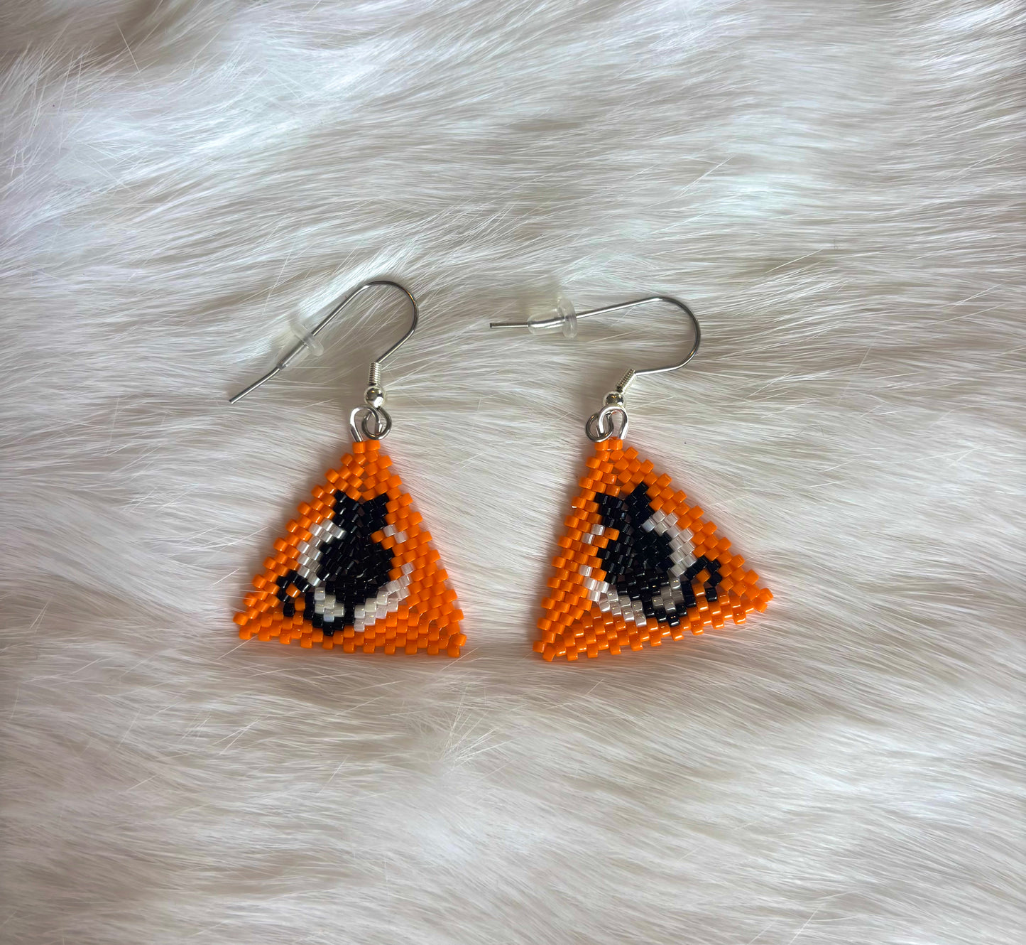 Beaded Triangle Moon Cat