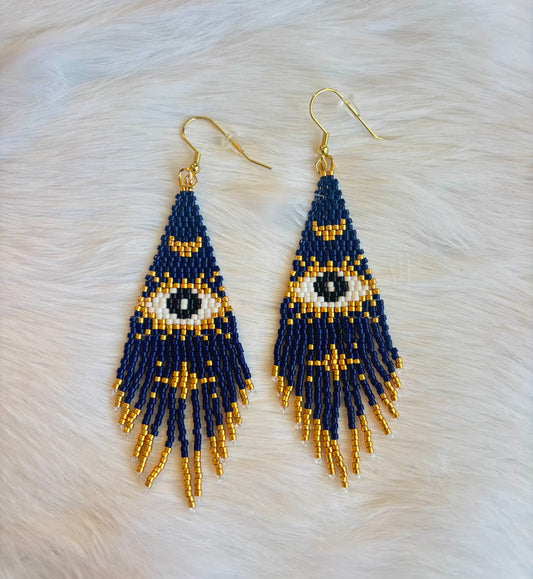 Third Eye with Crescent Sideways Moon