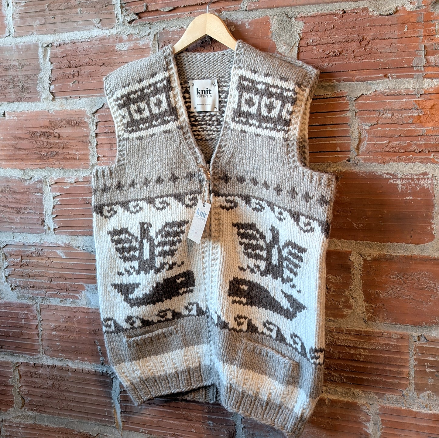 Cowichan Sweater Vest No.C4-13 Whale/Eagle