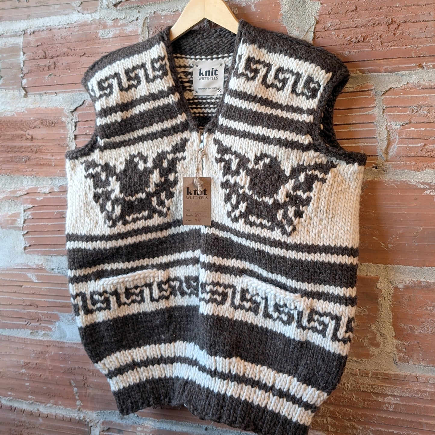 Cowichan Sweater Vest No.C4-26 Eagle