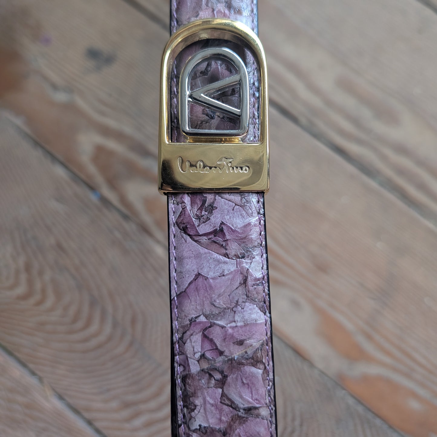 Men's Carp Leather Belt in Lilac