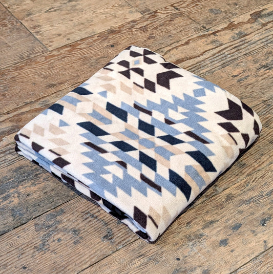 Tan & Gray Arizona Fleece Blanket | NuTrendz