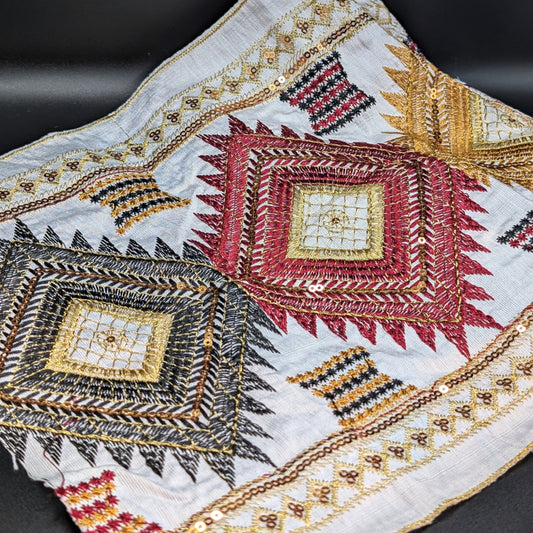 Wide Middle Eastern Sequinned & Embroidered Lace Trim