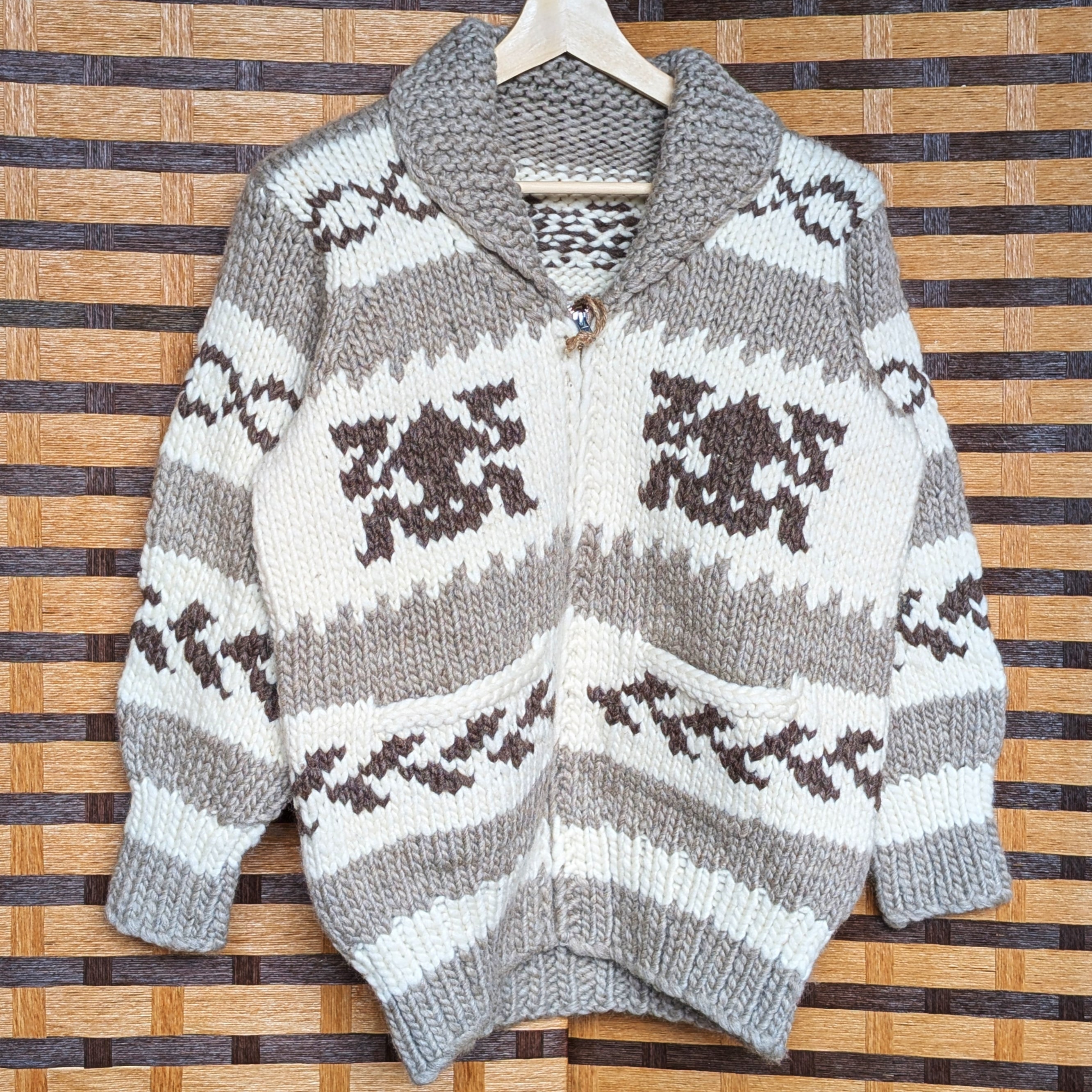 Cowichan Sweater No.C8-13 Frogs – Aunty Collective