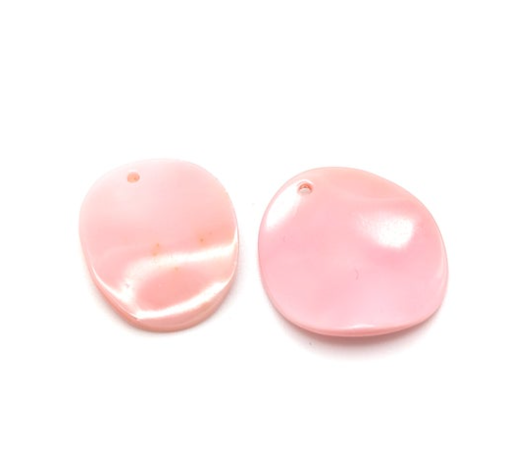 Pink Queen Conch Shell Beads