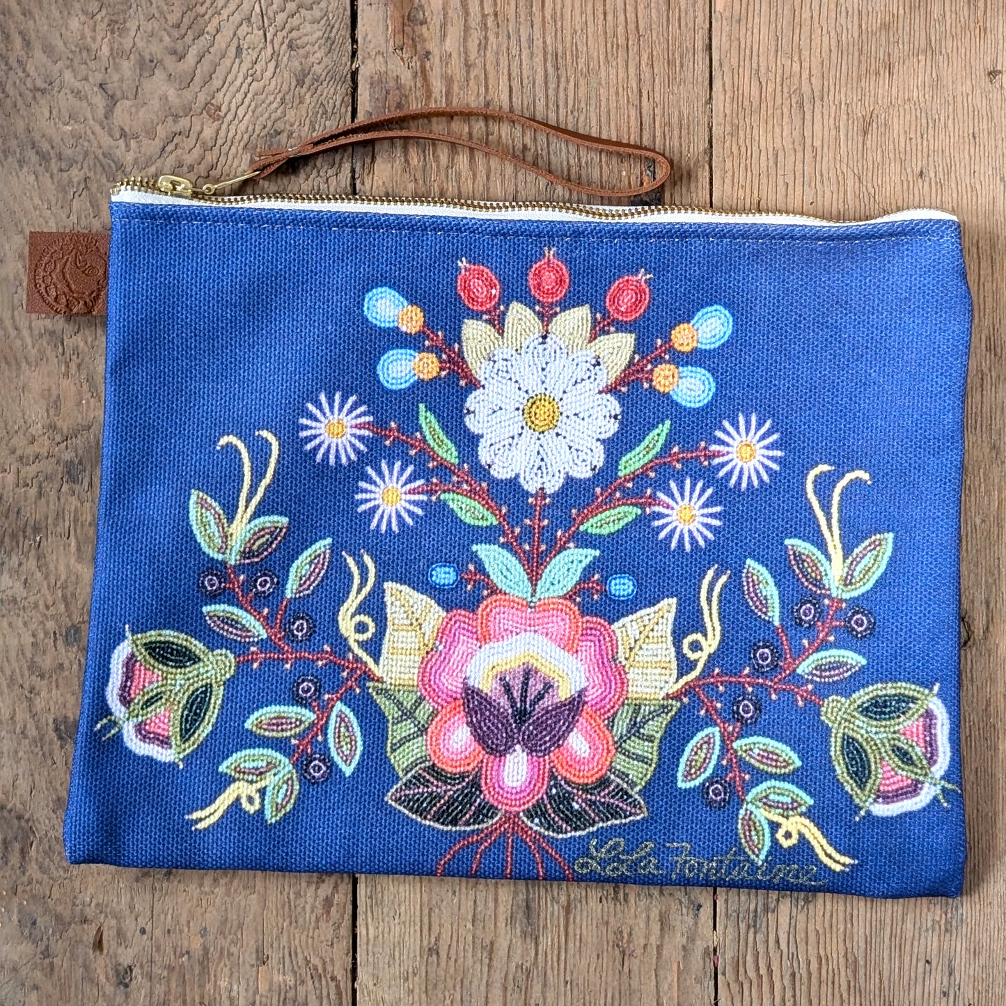 Visiting Huckleberry 'kyokêw mistahiýinimina' Canvas Pouch